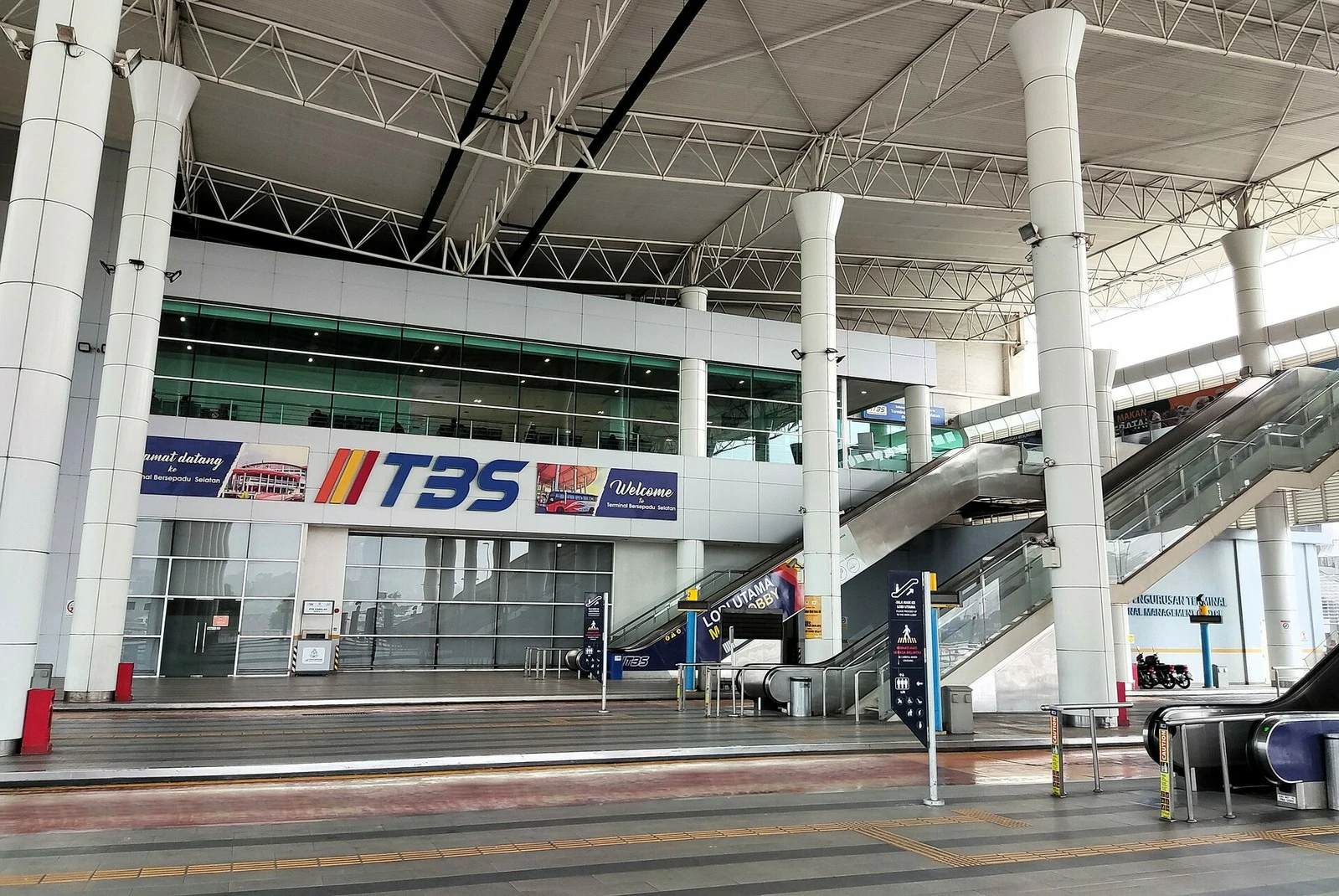 Bandar Tasik Selatan transport hub near the training venue