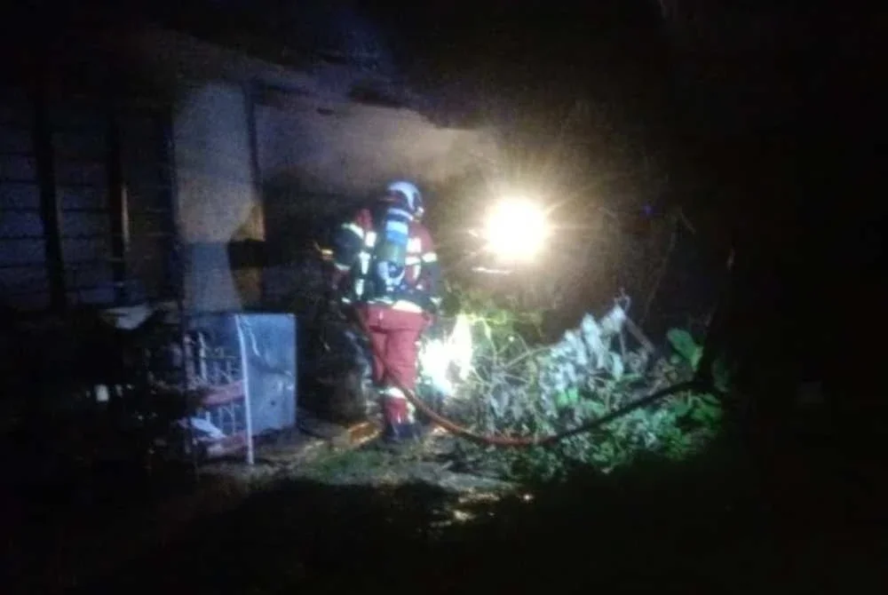 Elderly Man Dies in House Fire in Raub, Pahang
